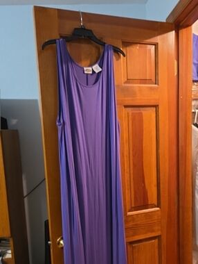 Sleeveless Purple Maxi Dress - Unbranded